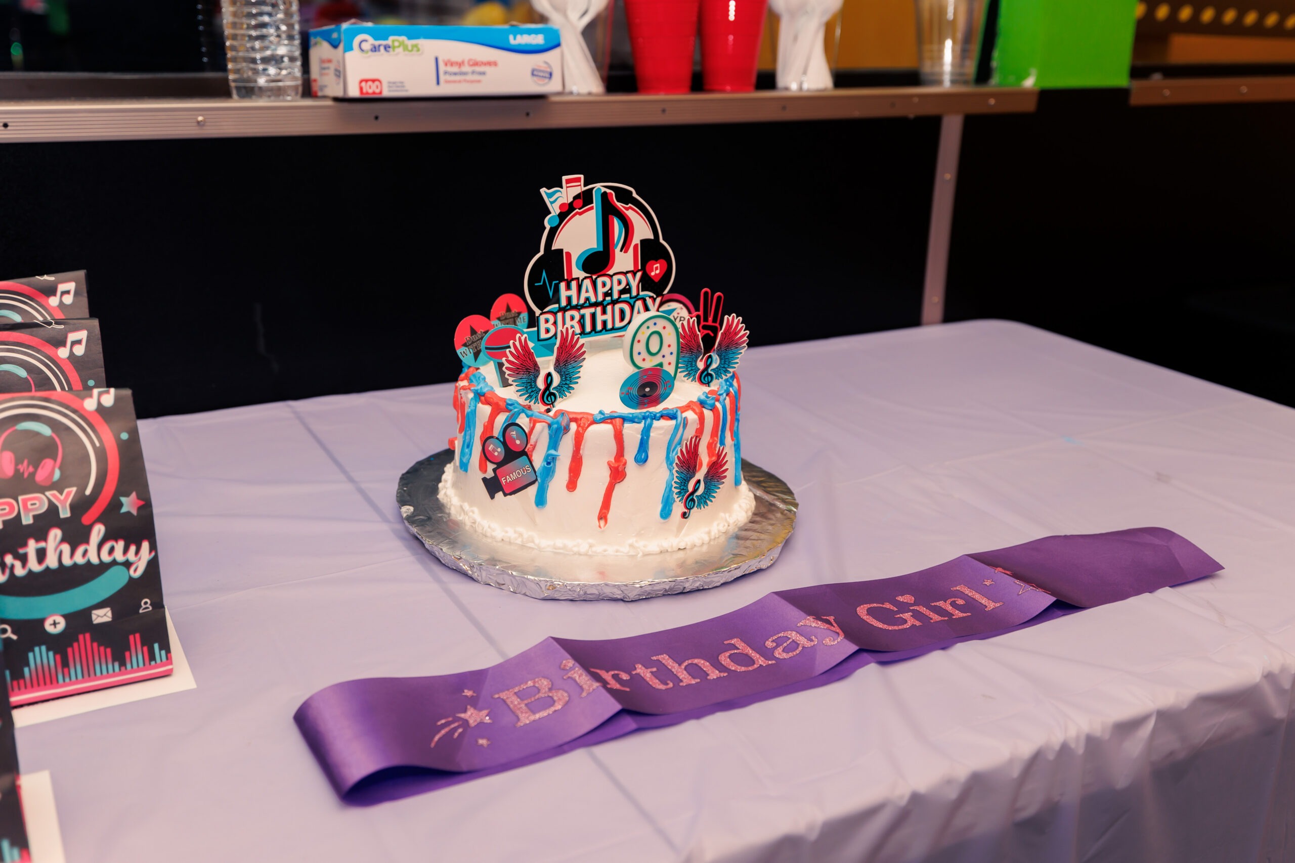 Indoor vs Outdoor Birthday Parties: Which One Is Actually Better?